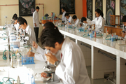 Oxford Public School-Chemistry Lab